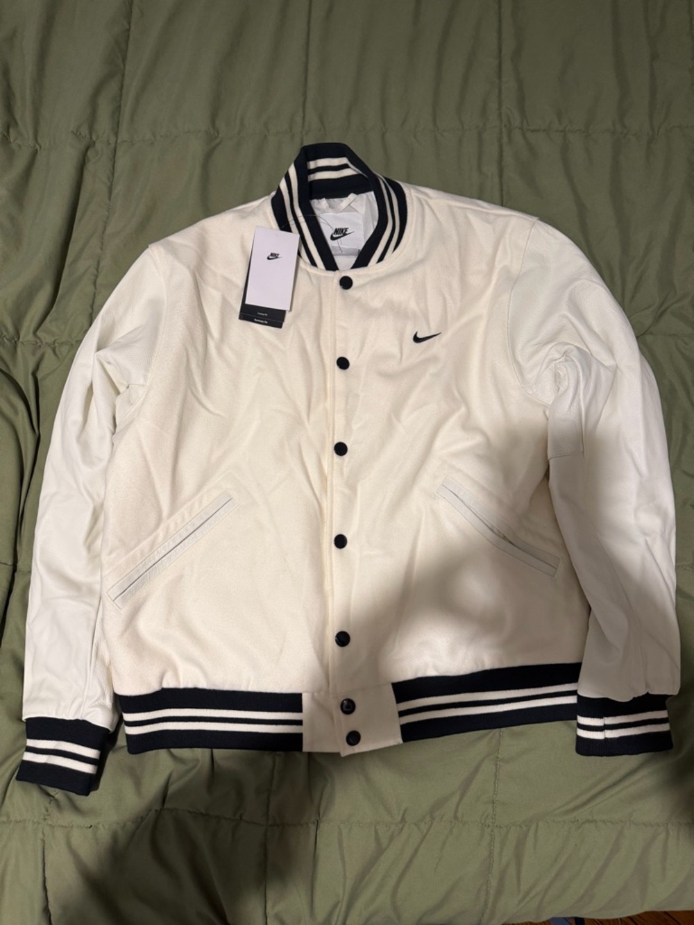Men’s Size M - Varsity Jacket Nike Authentic Sail Black (FD7845-133)